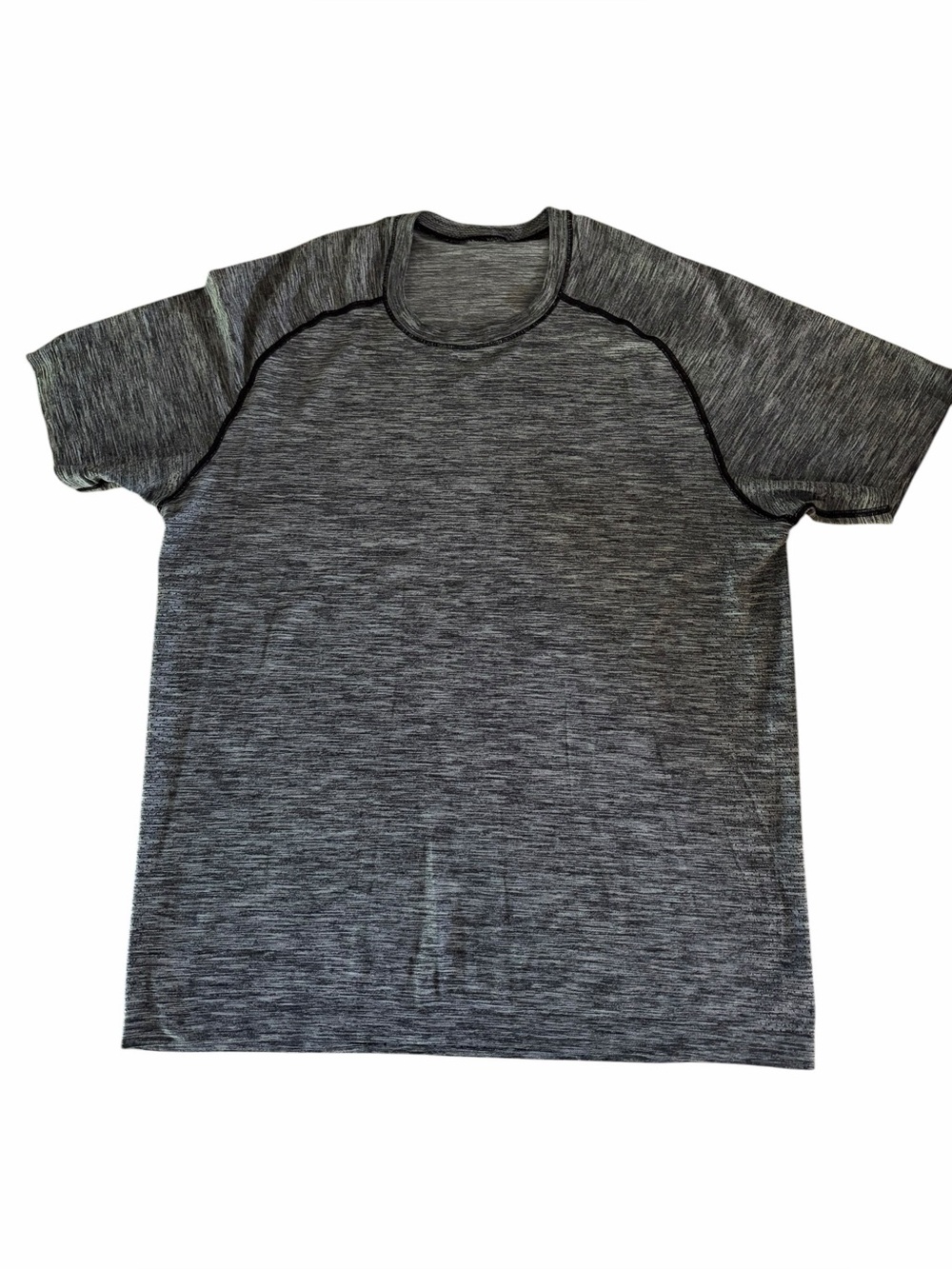 Lululemon Metal Vent Tech Size Large